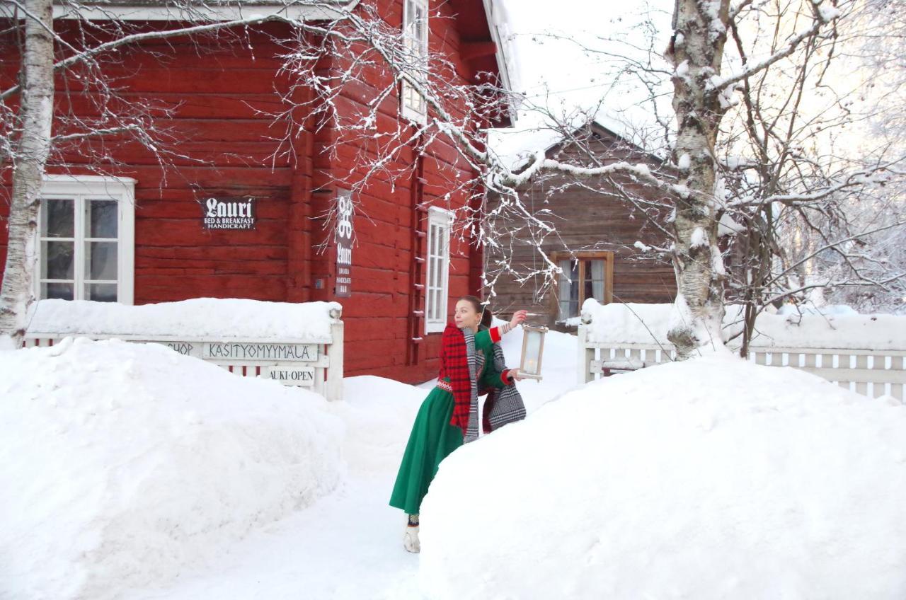 Lauri Historical Log House Manor Hotel Rovaniemi Eksteriør billede