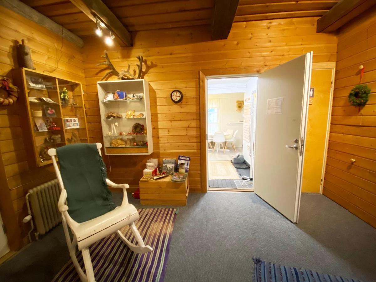 Lauri Historical Log House Manor Hotel Rovaniemi Eksteriør billede