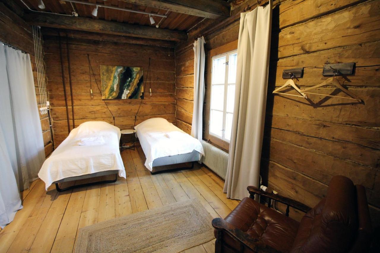 Lauri Historical Log House Manor Hotel Rovaniemi Eksteriør billede