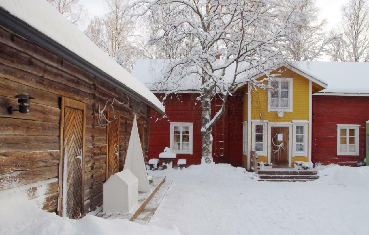 Lauri Historical Log House Manor Hotel Rovaniemi Eksteriør billede