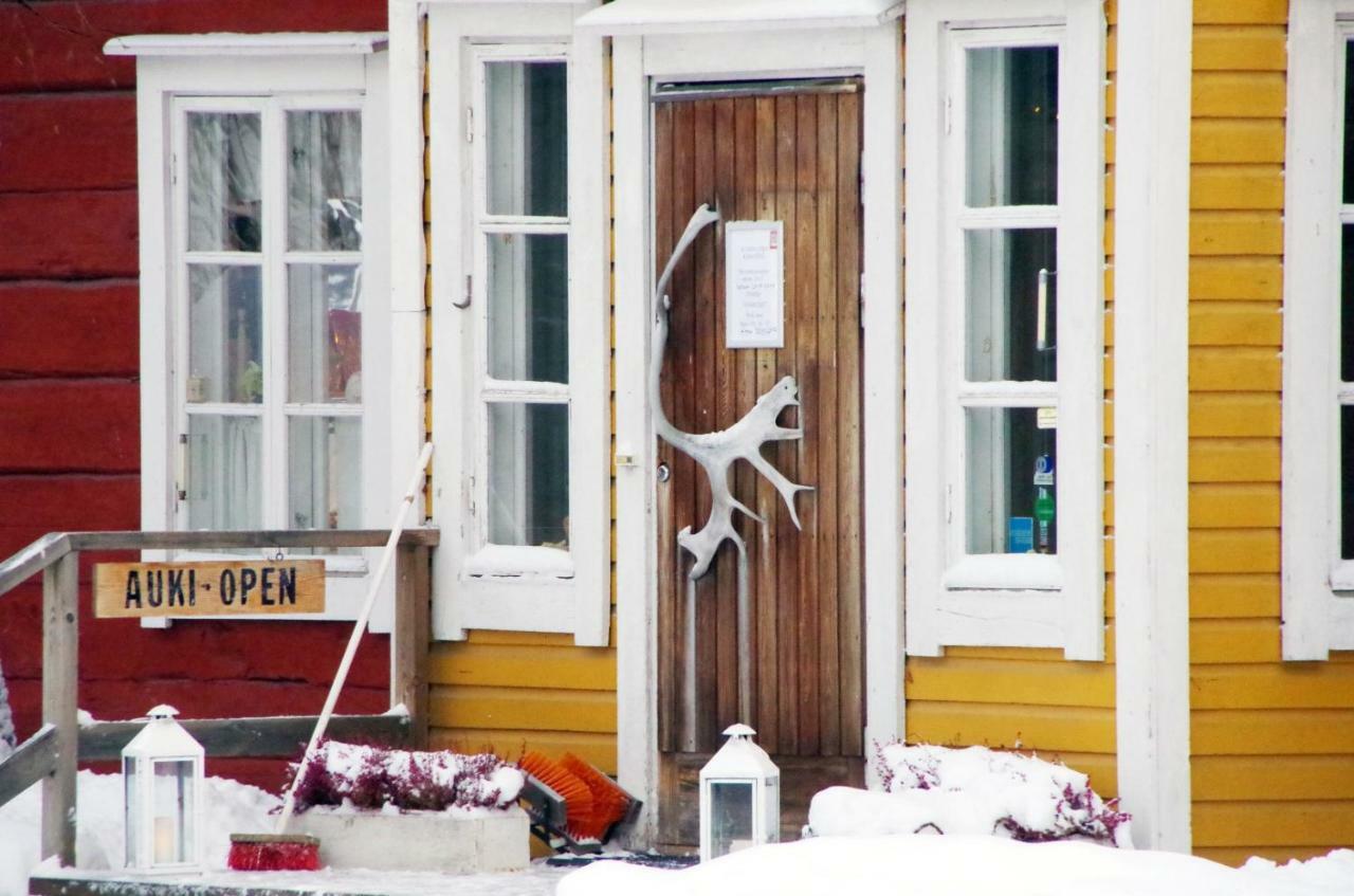 Lauri Historical Log House Manor Hotel Rovaniemi Eksteriør billede